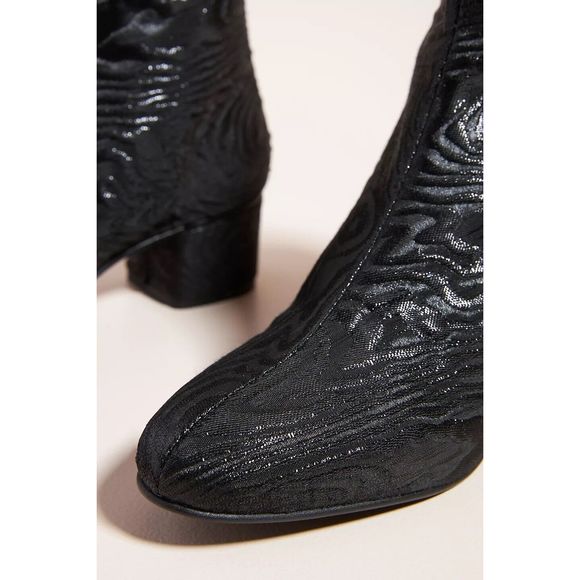 Anthropologie Joyeux Textured Ankle Boot Size 38EU. Sho5 - Picture 3 of 10